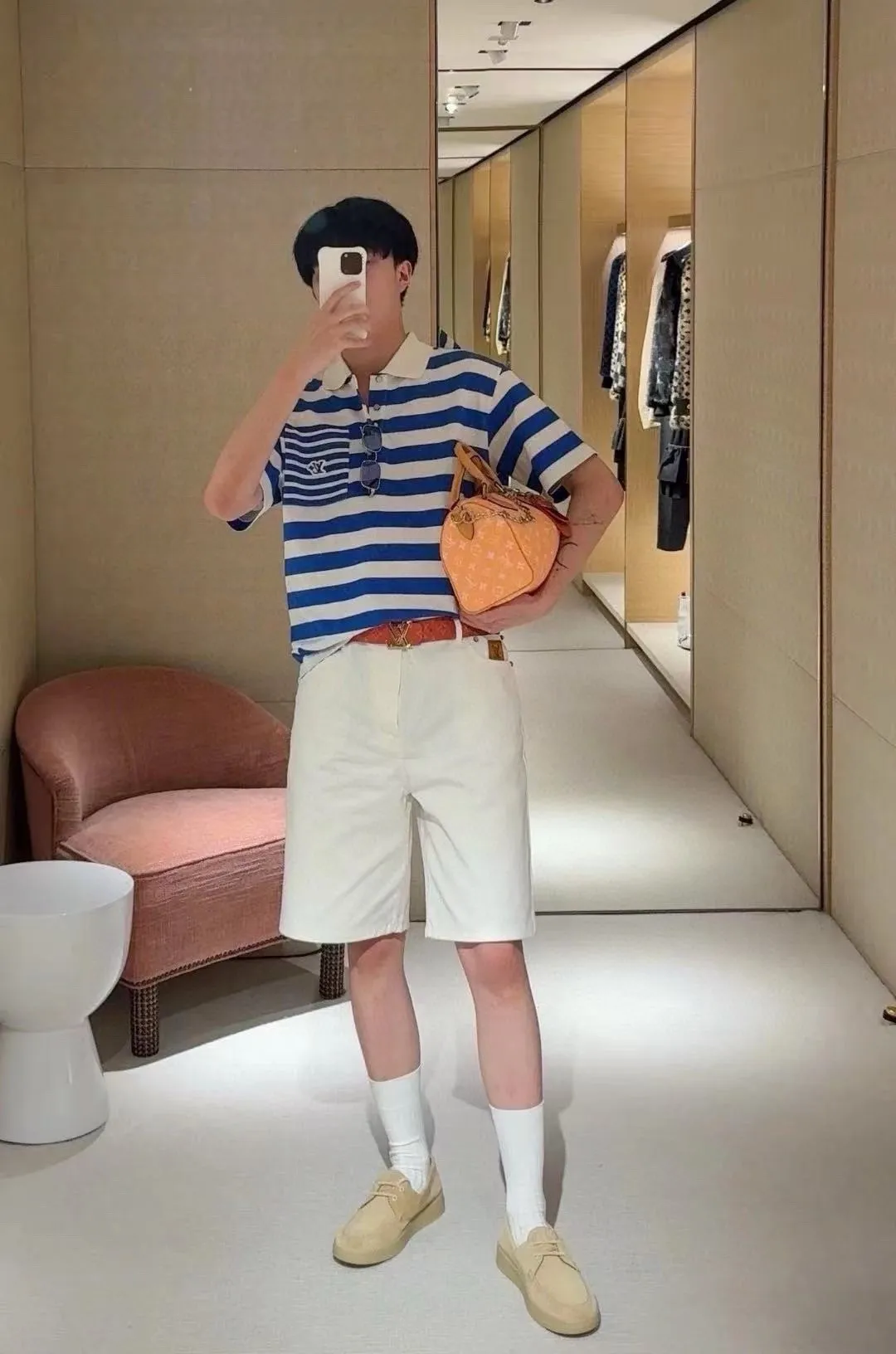 Louis Vuitton/Louis Vuitton 25Blue letter logo printed short-sleeved Louis Vuitton/Louis Vuitton blue striped polo Polo short-sleeved